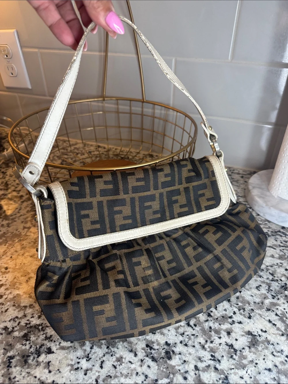 Fendi Zucca Baguette FF Logo Shoulder Bag in Brown and Cream - Picture 1 of 8